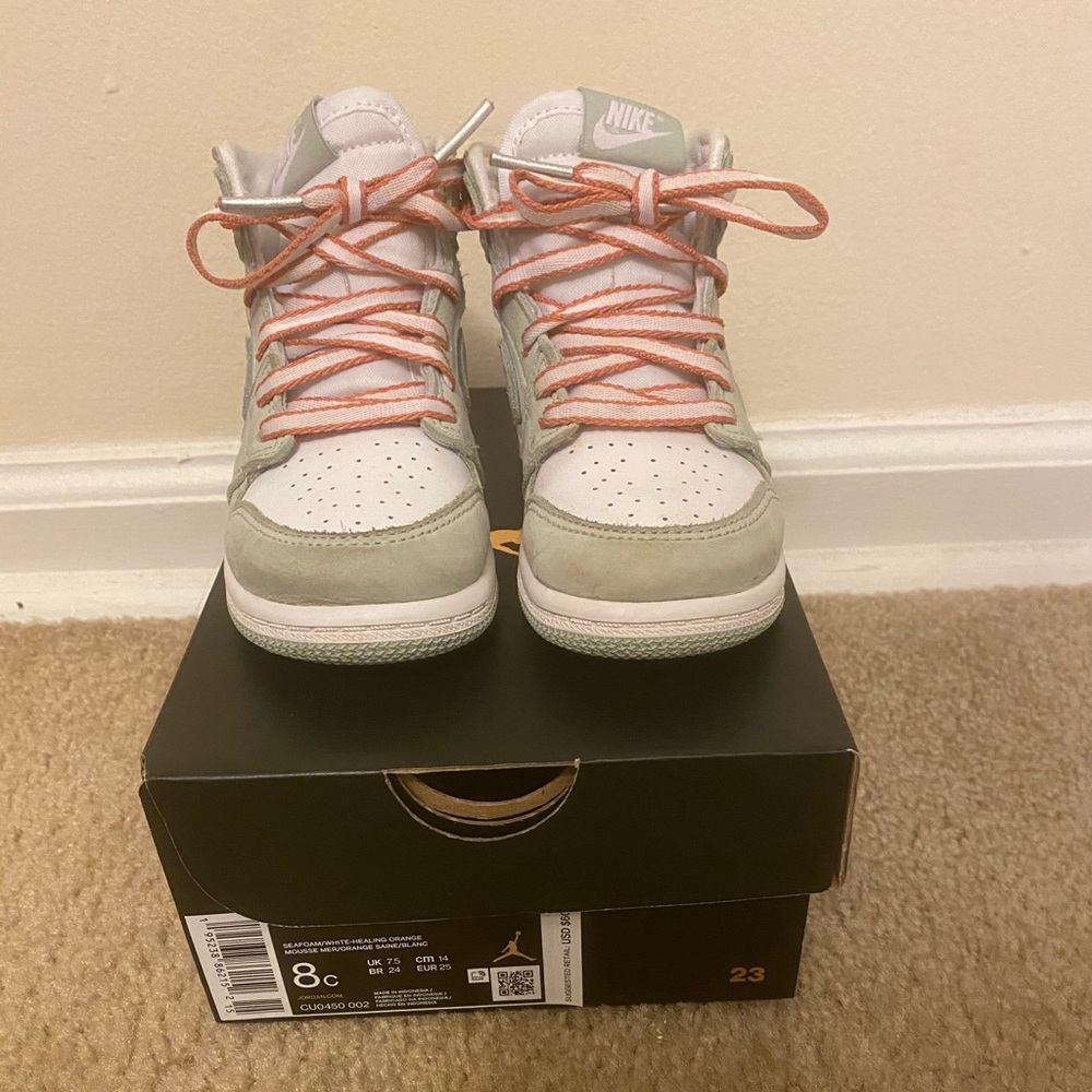 Toddle Jordan 1s